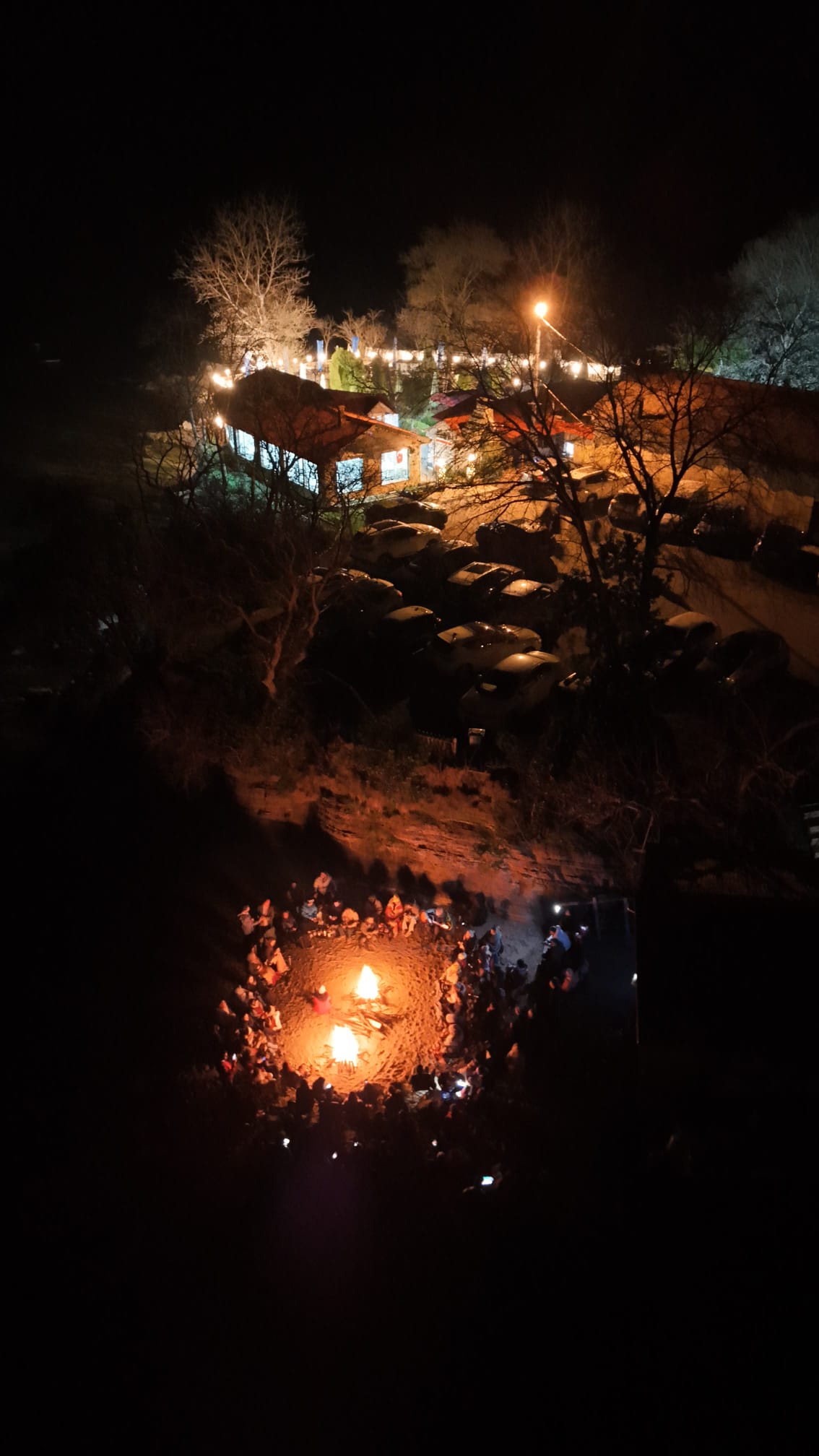 Saklıbahçe gece görünümü